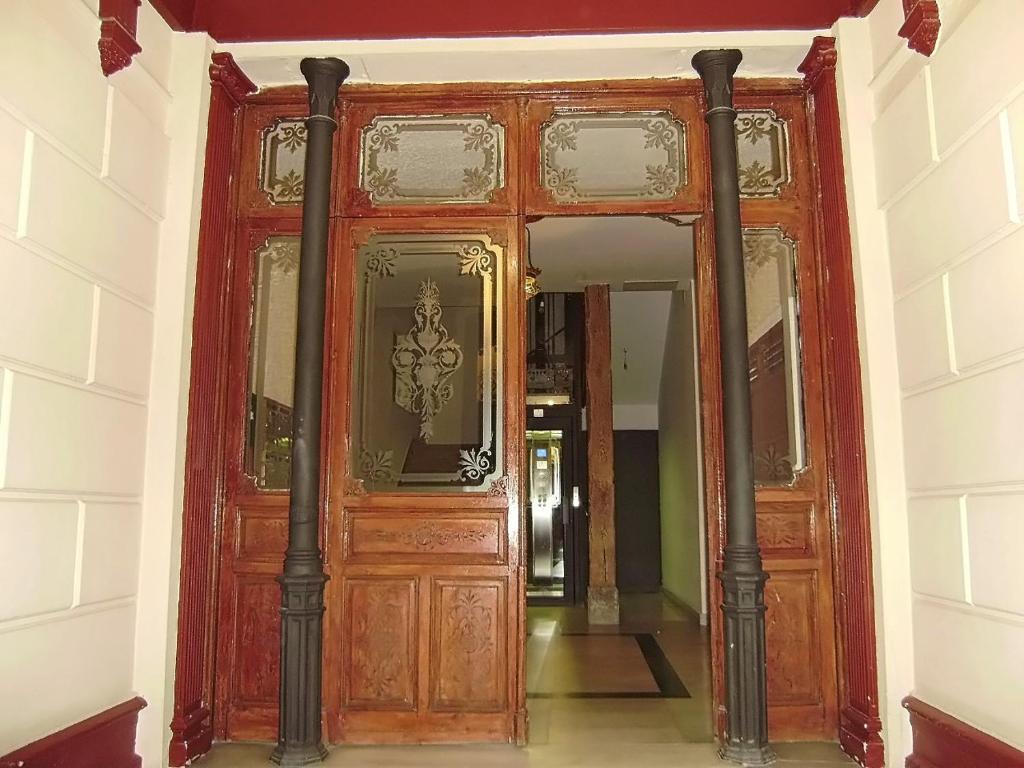 Hostal Miguel Angel Madrid Exterior photo